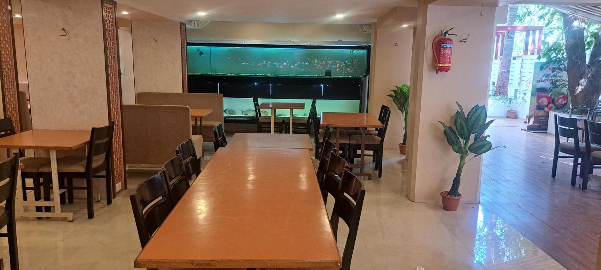 Hotel Swaroop ปูเน่ ภายนอก รูปภาพ