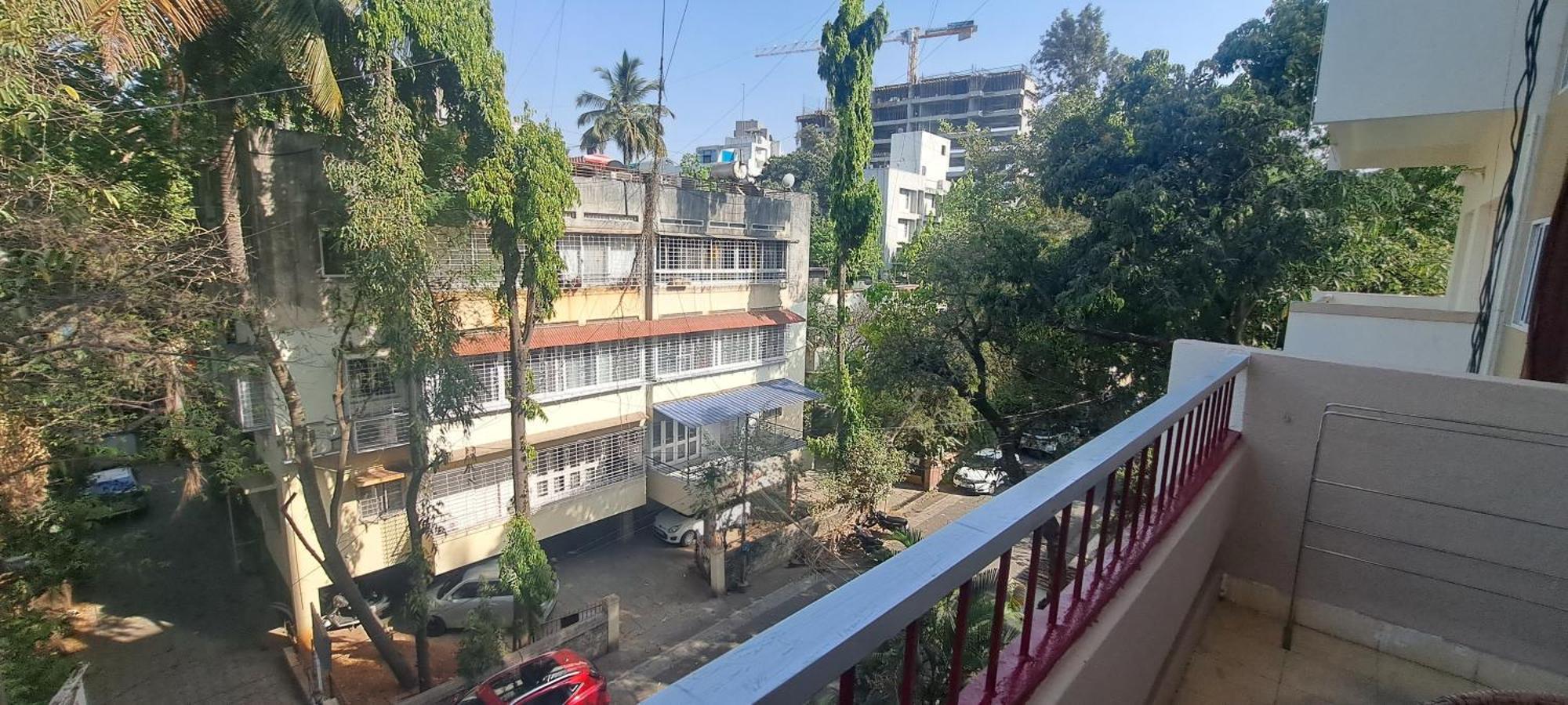 Hotel Swaroop ปูเน่ ภายนอก รูปภาพ